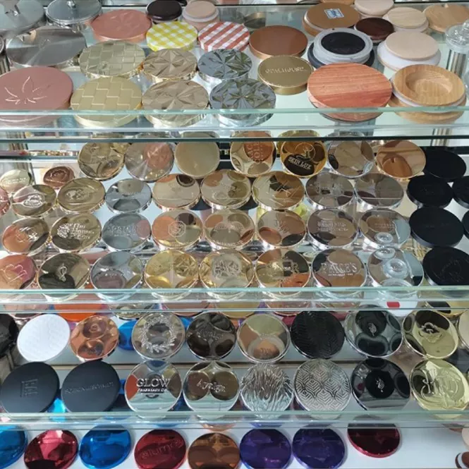 কাস্টম মোমবাতি জার id াকনা